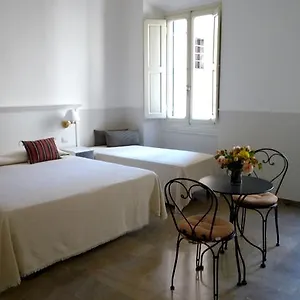 Hotel Canada, Florencia
